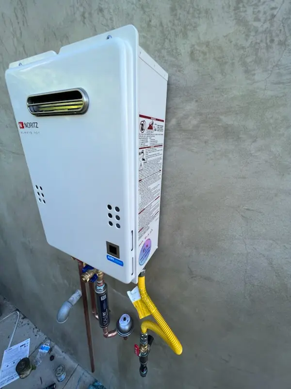 Tankless water heater installation for Greenway Park at Surprise homes